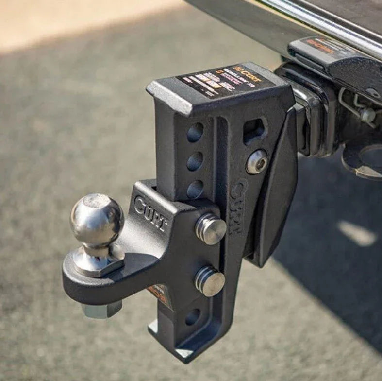 What is the difference between a tow hitch and a trailer hitch?