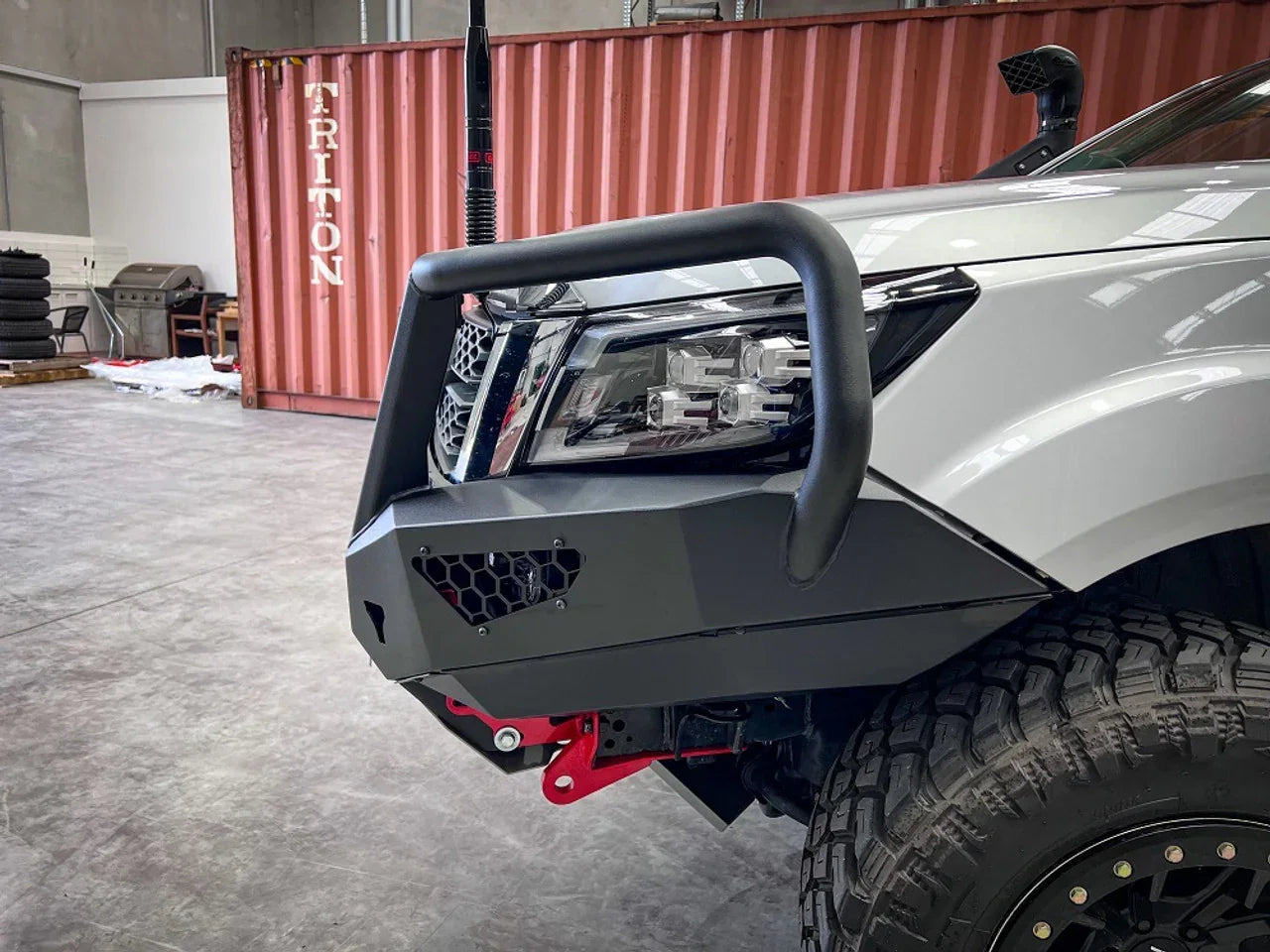 Offroad Animal Toro Bull Bar for Nissan Navara NP300 2021+ - Brixton 4x4 - Buy Online Now!