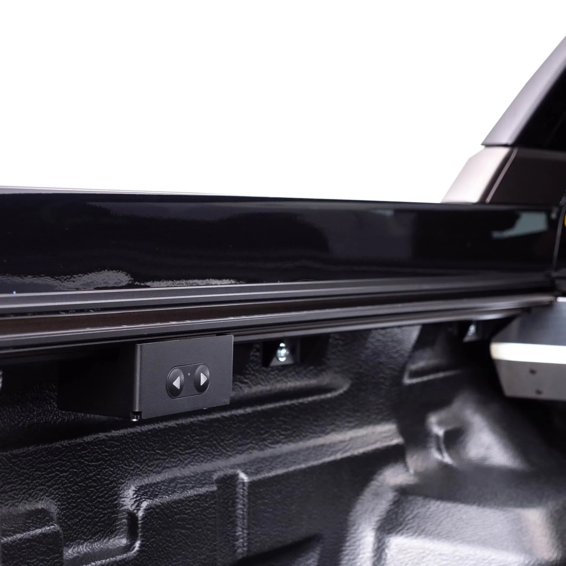 HSP Roll R Cover Lid for Mitsubishi Triton MV 2024+ with Sailplane - Brixton 4x4 - Buy Online Now!