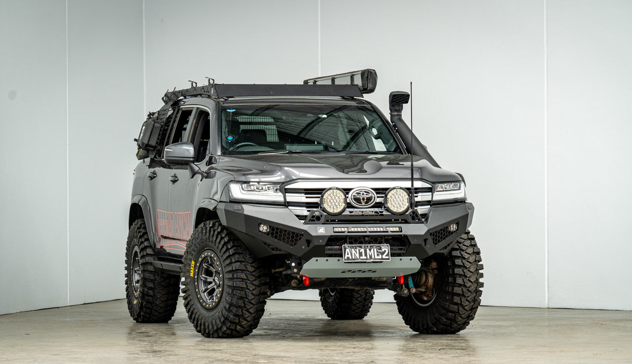 Rally Hoop to suit LC300 Predator bar for Offroad Animal Arse Kicker 9 inch lights