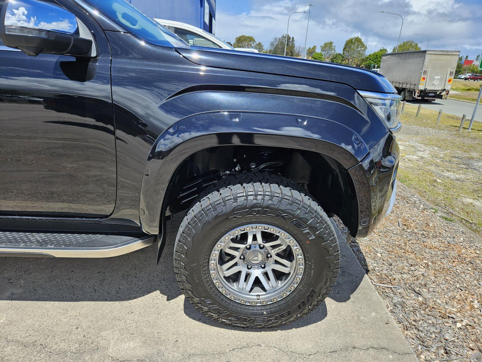 next gen amarok flares