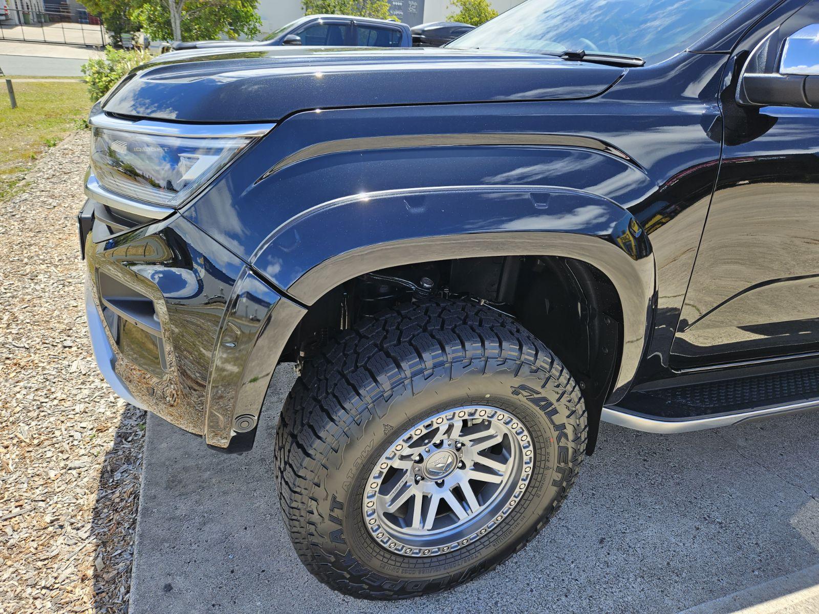 next gen amarok flares