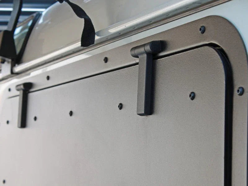 Land Rover Defender (1983-2016) Gullwing Window / Aluminium - by Front Runner - Brixton 4x4 - Buy Online Now!
