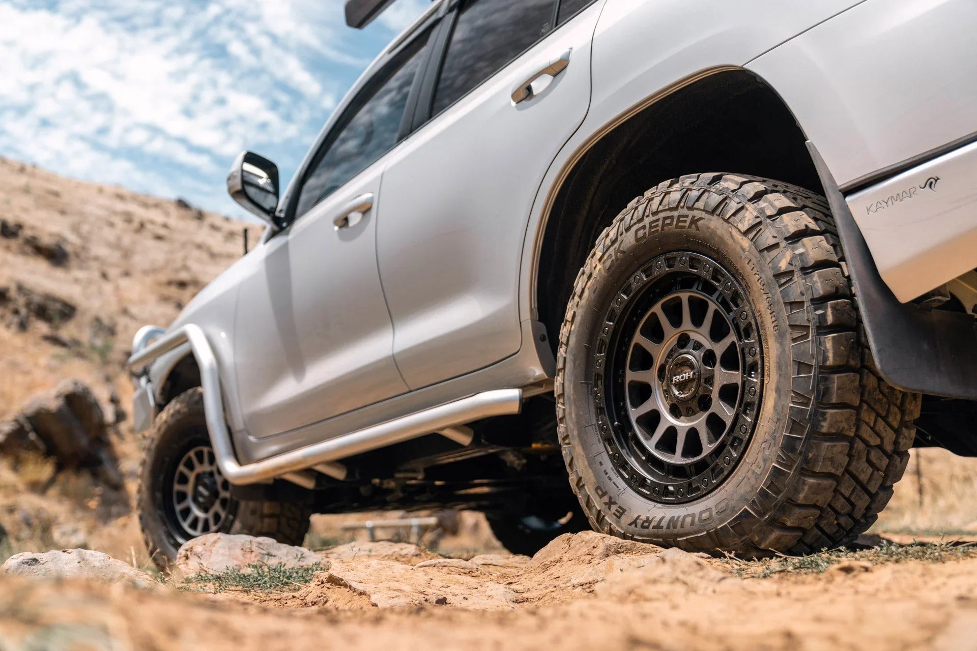 ROH Assault Wheels Matte Black with Graphite Face Black Bolts - Brixton 4x4 - Buy Online Now!