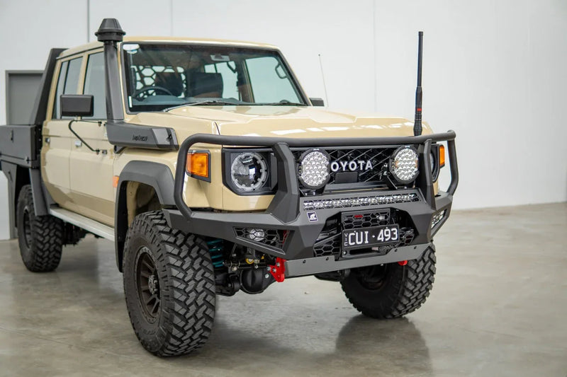 Toro Bull bar, Suitable for Toyota Land Cruiser (facelift) Single Cab79 Series, 2024+ aftermarket accessory