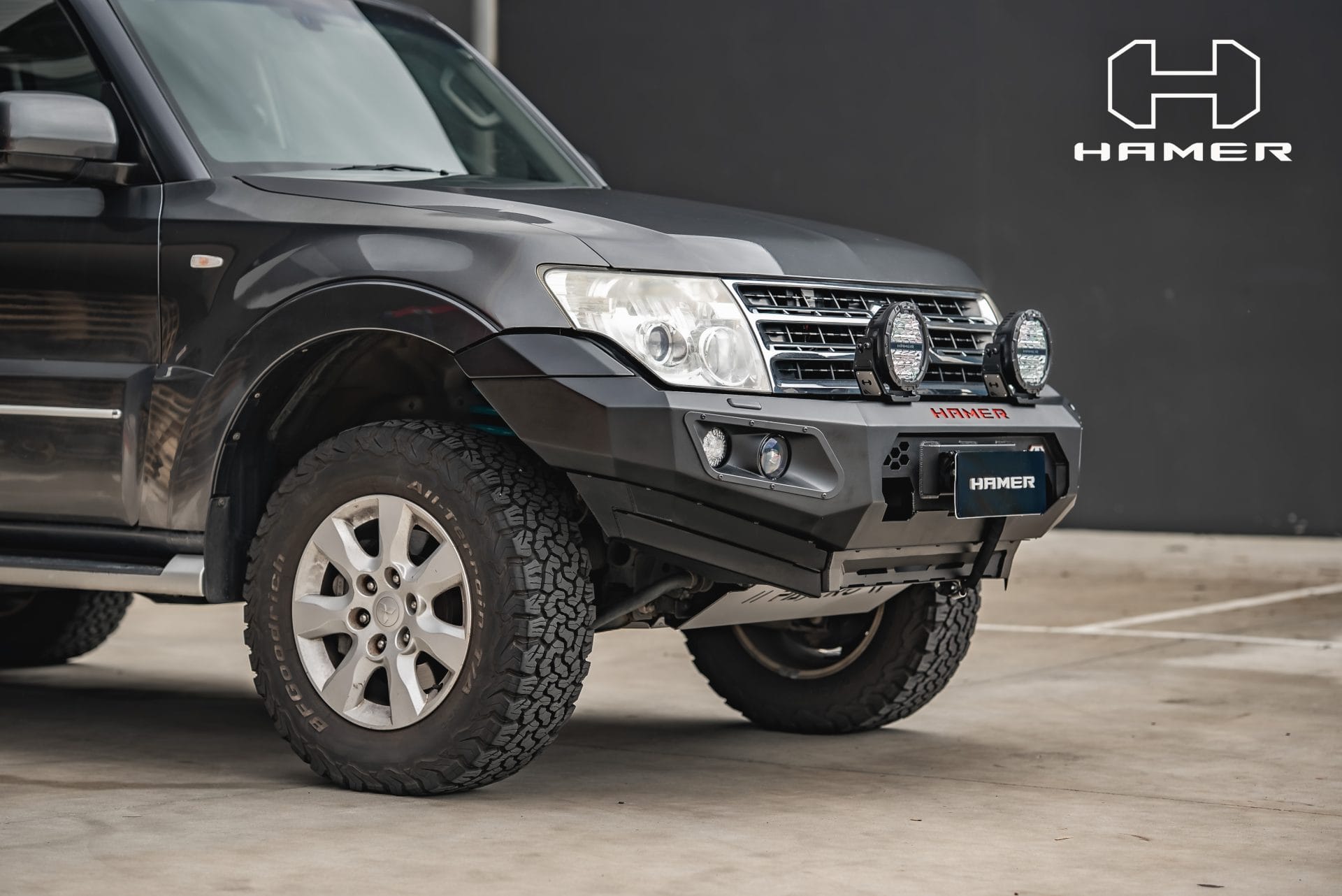 Hamer King Series Bull Bar for Mitsubishi Pajero (2006 to 2021)