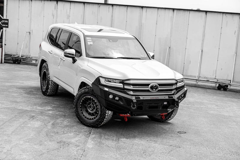 Hamer 4x4 King series bull bar for Toyota Landcruiser 300 Series (2021 – Present)