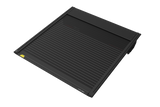 Hamer Auto Roller electric tonneau cover fitted to GWM Cannon Alpha tub, closed view