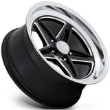 American Racing Groove VN514 alloy wheel in Gloss Black with Diamond Cut lip - close-up detail